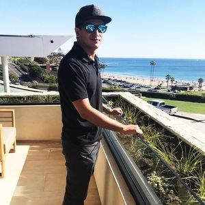 Meet your Posher, Juan